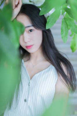 邻居少妇的秘密？一夜缠绵的惊人真相！